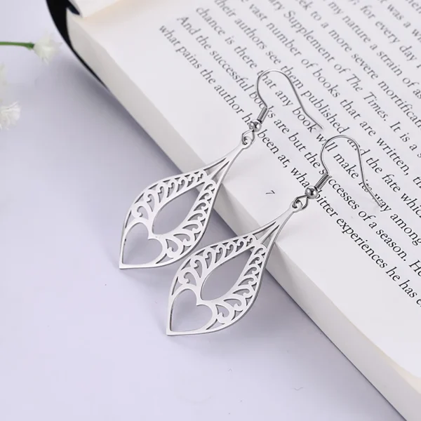 Boucles d'Oreilles Pendantes en Forme de Cœur pour… – Ailes… – Image 10
