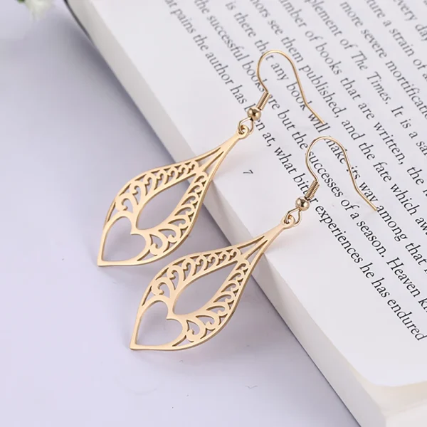Boucles d'Oreilles Pendantes en Forme de Cœur pour… – Ailes… – Image 9