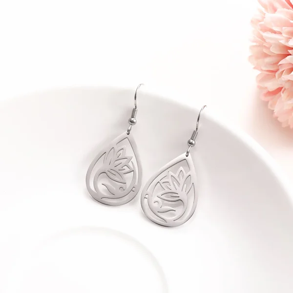 Vintage Hollow Women‘s Flower Earrings Jewelry Stainless… –… – Image 9