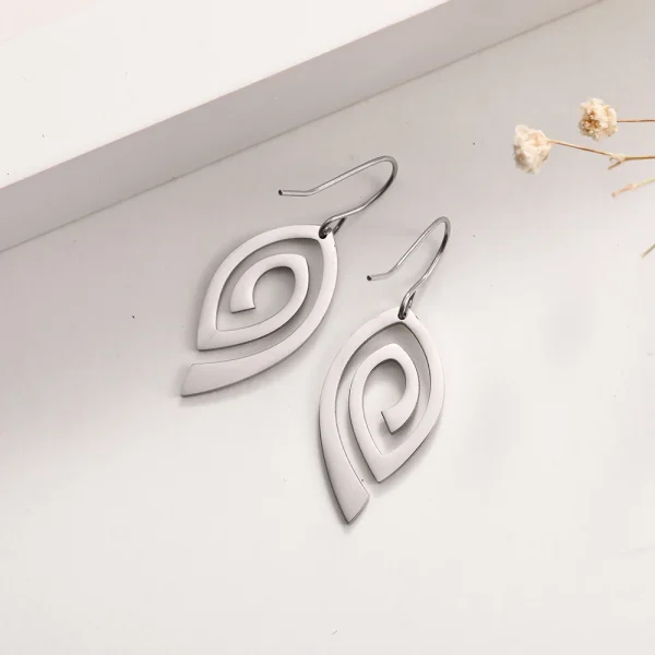Boucles d'oreilles pendantes en spirale en acier… – Lueur… – Image 4