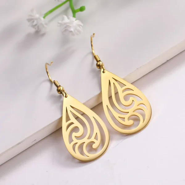 Vintage Hollow Women‘s Flower Earrings Jewelry Stainless… –… – Image 4
