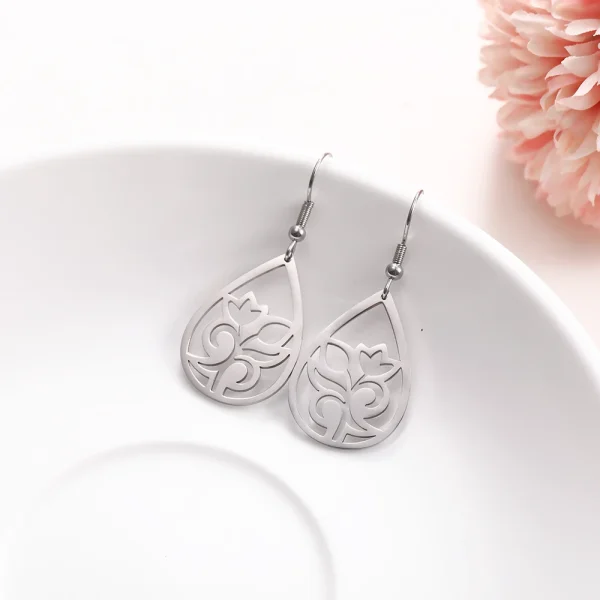 Vintage Hollow Women‘s Flower Earrings Jewelry Stainless… –… – Image 8