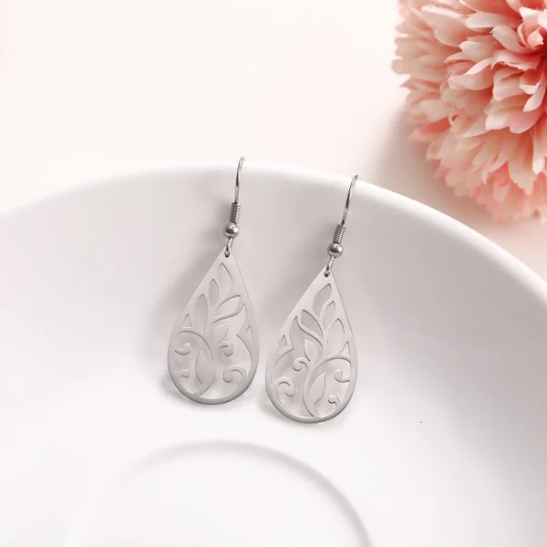 Vintage Hollow Women‘s Flower Earrings Jewelry Stainless… –… – Image 15