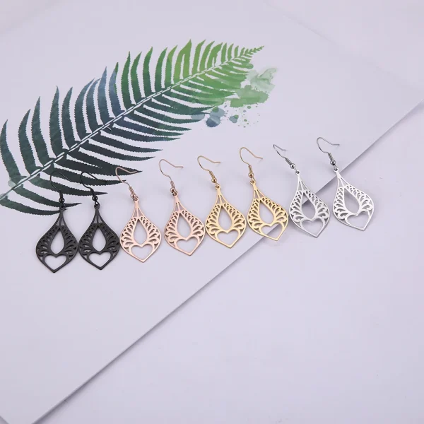 Boucles d'Oreilles Pendantes en Forme de Cœur pour… – Ailes… – Image 2