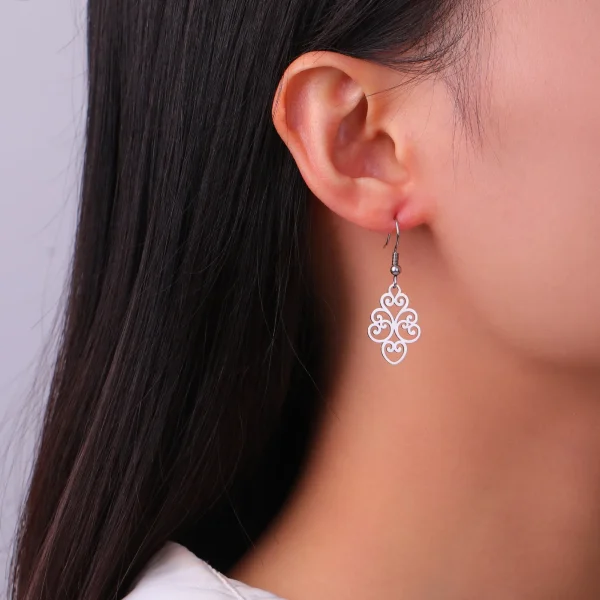 Boucles d'oreilles pendantes en filigrane Boucles… – Chant des… – Image 4