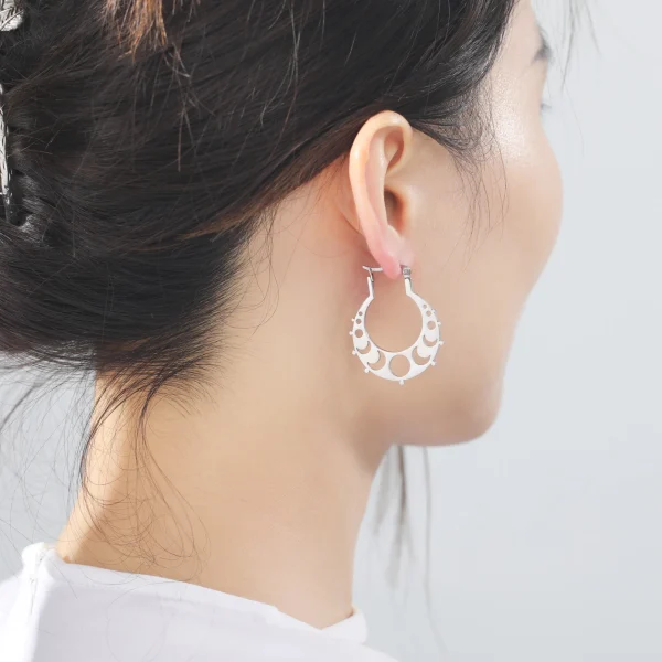 Boucles d'oreilles créoles en acier inoxydable Phase de… –… – Image 18