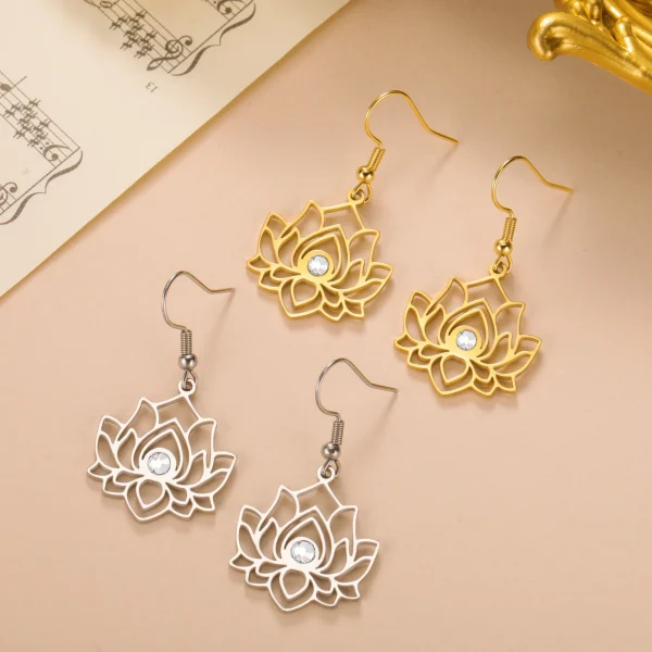 fleur de Lotus clair Zircon boucles d'oreilles en acier… –… – Image 3