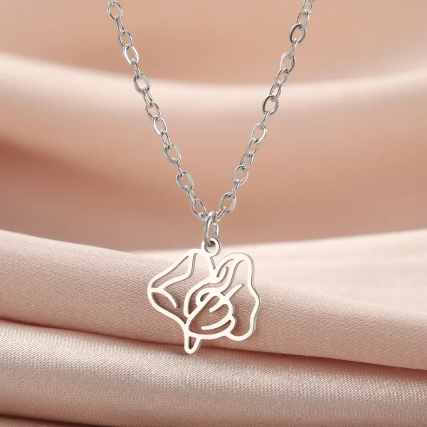Collier pendentif fleurs pour femme, acier inoxydable,… – Ailes… – Image 3